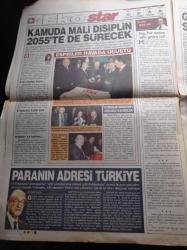 Star Gazetesi - 21 Kasım 2004 - Fenerbahçe Koptu Gidiyor - Sinan Şamil Sam Dünya Boks Konseyinin Yeni Kıtalararası Ağır Sıklet Şampiyonu - Dünyanın İlk İnsansı Robotu Başbakan Recep Tayyip Erdoğan İle Tanıştı - Şişli Belediye Başkanı Mustafa Sarıgül CHP'yi İkiye Bölen Mersin Mitingini Yaptı - Susurluk Sanığı Yaşar Öz Tahliye Oldu