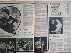 Ses Haftalık Aktüalite Sinema Tiyatro Müzik ve Gençlik Mecmuası Dergisi - Cem Karaca - Mehmet Karaca - İlk Durak Atatürk Kız Lisesi'ydi haberi - Müjdat Gezen - Jon Voight - Dustin Hoffman - Engin Çağlar - Filiz Vural - Ann Margret - Yılmaz Güney - Uğurlugiller - Zeynep Aksu - Çolpan İlhan - Vog Çorap Reklamı - Sevda Ferdağ - Sadri Alışık - Ekrem Bora - Hulki Saner - Erol Büyükburç - Fikret Kızılok - Mine Baykara - Cihangir Gaffari - Ayşe Kemikoğlu - Melahat İçli - Nejat Uygur - Anna Karenina - Maurice Chevalier - Jerry Lewis - Prenses Margaret - Gina Lollobrigida - POP Sabun Reklamı - Aytaç Arman - Yeşim Tan - Gani Turanlı - Fatma Girik - Memduh Ün - Nebahat Çehre fotoğraf ve haberi - Dergi Tam Değildir Sadece 20 Sayfası Mevcuttur - Dergi Kapağı Yoktur