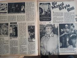 Ses Haftalık Aktüalite Sinema Tiyatro Müzik ve Gençlik Mecmuası Dergisi - Cem Karaca - Mehmet Karaca - İlk Durak Atatürk Kız Lisesi'ydi haberi - Müjdat Gezen - Jon Voight - Dustin Hoffman - Engin Çağlar - Filiz Vural - Ann Margret - Yılmaz Güney - Uğurlugiller - Zeynep Aksu - Çolpan İlhan - Vog Çorap Reklamı - Sevda Ferdağ - Sadri Alışık - Ekrem Bora - Hulki Saner - Erol Büyükburç - Fikret Kızılok - Mine Baykara - Cihangir Gaffari - Ayşe Kemikoğlu - Melahat İçli - Nejat Uygur - Anna Karenina - Maurice Chevalier - Jerry Lewis - Prenses Margaret - Gina Lollobrigida - POP Sabun Reklamı - Aytaç Arman - Yeşim Tan - Gani Turanlı - Fatma Girik - Memduh Ün - Nebahat Çehre fotoğraf ve haberi - Dergi Tam Değildir Sadece 20 Sayfası Mevcuttur - Dergi Kapağı Yoktur