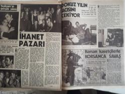 Ses Haftalık Aktüalite Sinema Tiyatro Müzik ve Gençlik Mecmuası Dergisi - Ayfer Feray - Rana Cabbar - Orhan Gencebay - Yeliz - Ufuk Deveci - Mustafa Aslan - Erol Evgin - Nurettin Tekson - Oya Aydoğan - Mehmet Samsa - Arif Şentürk - Zerrin Özer - Mahmut Hekimoğlu - Huri Sapan - Cenk Koray - Şakir Öner Günhan - Nisan Baner - Aysel Gürel - Selmi Andak - Buğra Uğur - Lindra Gray - Sue Ellen - Roman Polanski - Linda Strauss - Şefik - İsabella Huppert - Greta Garbo - Green Apple Şampuan Reklamı - Gülsün Kamu - Cihangir Gaffari - Gönül Yazar - Orhan Günşiray - Berkant  Mete İnselel - Hulusi Kentmen - Nubar Terziyan - Kamuran İnselel - Neriman Köksal - Gazanfer Özcan - Sezen Aksu - Aziz Nesin - Nevra Serezli - Yalçın Gülhan fotoğraf ve haberi - Dergi Tam Değildir Sadece 22 Sayfası Mevcuttur - Dergi Kapağı Yoktur