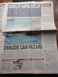 Star Gazetesi - 8 Ekim 2002 - Maçın Adamı Ariel Ortega - UEFA Kupası Kura Çekimi - Galatasaraylılar'a Psikolog Desteği - Cem Uzan'ın Mitingi Hınca Hınç Dolu - Ömer Sabancı - Star Gazze'yi Girdi - Recep Tayyip Erdoğan'dan Burs İstemenin Bedeli - Yargıtay Eski Başkanı ANAP Milletvekili Adayı Sami Selçuk - Ramsey Giyim - RTÜK Üyelerine 500'er Milyarlık Dava Açıldı