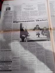 Yeni Şafak Gazetesi - 12 Temmuz 1995 - Ensar Vakfı Hizmet Atağında - İstanbul Büyükşehir Belediye Başkanı Recep Tayyip Erdoğan Milliyet Aleviler İle İlgili Düşüncemde Art Niyetli - Çıraklar En Çok Ferdi Tayfur Dinliyor - Vali Hayri Kozakçıoğlu - Galatasaray Korsika'da - Üç Büyükler UEFA'da Seribaşı - Orhan Gencebay - Şeytan Ayetleri Yeniden - Danaların Altından Doğru Yol Partisi Çıktı - Sırp Katiller Srebnica'da - Devlet Bakanı Esat Kıratlıoğlu - Süleyman Demirel