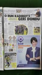 Hürriyet Gazete 17 Şubat 2016 Gülben Ergen,Taylor Swift,Josef De Souza,Recep Tayyip Erdoğan,Hulusi Akar,Deniz Baykal,Kemal Kılıçdaroğlu,Ömer Çelik,Ahmet Davutoğlu,Volkan Şen,Luis Nani,Mustafa Denizli,Selçuk İnan,Zlatan İbrahimovic,Gani Müjde,Birol Güven,Emel Müftüoğlu,Hande Subaşı,Can Tursan,Fırat Şahin,Serenay Sarıkay,Nejat İşler,Helin Avşar,Galatasaray Futbol Takımı,Ahmet Hakan,Melih Gökçek,Süleyman Soylu,Faruk Çelik,Emlak Konut - Vodafone - Garanti Bankası - Opel Reklamı,Selma Ergeç Finansbank Reklamı