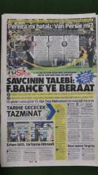 Hürriyet Gazete 6 Ekim 2015 Havada Yüksek Tansiyon,Ahmet Hakan,Canan Ergüder,Recep Tayyip Erdoğan,Kral Philippe,Emine Erdoğan,Kraliçe Mathilde,Tomris İncer Vefat Etti,Güler Sabancı,Robin Van Persie,Vitor Pereira,Şenol Güneş,Jose Guadiola,Ernesto Che Guevara,Johan Cruyff,Marcelo Bielsa,Vladimir Lenin,Cavanda,Erkan Zengin,Lukas Podolski,Selçuk İnan,Ahmet Davutoğlu,Mehmet Şeker,İlker Başbuğ,Mustafa Balbay,Akif Çağatay Kılıç,Selami Altınok,Belçim Bilgin,İbrahim Çelikkol,Chantelle Brown-Young,Gökhan Kırdar,Emir Berke Zincidi,Engin Akyürek,Damla Sönmez,Barış Kılıç,Mehmet Görmez,Gupse Özay - Serhat Kılıç Dacia - Şok Market Reklamı
