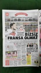 Hürriyet Gazete 12 Ekim 2015 Barış Derken 2 Canım Gitti,Polis Işid İzi Sürüyor,Selahattin Demirtaş,Figen Yüksekdağ,Kemal Kılıçdaroğlu,Hakan Çalhanoğlu,Lukas Podolski,Mustafa Yumlu,Fatih Terim,Ozan Tufan,Selçuk İnan,Ramon Motta,Hakem Olajuwon,Atiba Hutchinson,Mario Gomez,Robin Van Persie,Vitor Pereira,Lewis Hamilton,Prof.Taner Bilgiç,Kenan Doğulu,Demet Evgar,Şahan Gökbakar,Tarkan,Candan Erçetin,Prof.Aziz Sancar