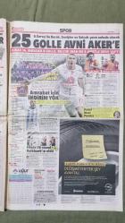 Hürriyet Gazete 18 Nisan 2015 Kamera Çözdü,Orhan Pamuk,Aydın Doğan,Damla Sönmez,Ahmet Davutoğlu,Zeljko Obradovic,Oscar Cardozo,Jan Vesely,Ömer Onan,Nordin Ambarat,Burak Yılmaz,Selçuk İnan,Wesley Sneijder,Dario Saric,Orgeneral Akın Öztürk,Abdullah Gül,Yılmaz Erdoğan,Cem Yılmaz,Sevcan Zabit,Seri İlanlar,İstikbal - Vichy - Bimeks - Arçelik Reklamı