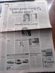 Akit Gazetesi - 17 Mayıs 1998 - Recep Tayyip Erdoğan İlk Seçimde İktidarız - Devlet Terörü 50 Yaşında - Kupa Kralı Beşiktaş - Dünya Ve Avrupa Şampiyonu Milli Güreşçi Sebahattin Öztürk Spor Hayatını Noktaladı - Cuntalar Zorda - İsmet Sezgin'e Tokat Gibi Soru - Medya Türkçe Dua'yı Keşfetti - Din Düşmanlığında CHP DSP Uzlaşması