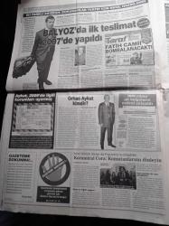 Aydınlık Gazetesi - 10 Aralık 2011 - Tarihi Türk İş Kongresi - İzmir'e Giren İlk Sosyalist Komutan Kerim Soyka - Mehmet Ağar Ve Alaattin Çakıcı Döküldü - Kaşif Kozinoğlu'nu Kontr Terör'e Mehmet Eymür Aldı - Mehmet Baransu - Şike İddianamesi Kabul Edildi - Olgun Peker Ve Aziz Yıldırım İki Ayrı Örgüt Kurmaktan Suçlanıyor - Çeçenistan'da 1600 Türk İşçi Mahsur -Hopa Davası Başladı - Tansu Çiller'in Mossad İle İsrail'deki Toplantısı - Fikret Otyam