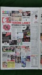 Hürriyet Kelebek Gazete 30 Haziran 2016 Kaan Tangöze,Kıvılcım Ural,Leyla Lydia Tuğutlu,Ebru Omurcalı,Mert Vidinli,Gonca Vuslateri,Ferhan Şensoy,Begüm Berdan,Derya Şensoy,Deniz Berdan,Rüzgar Erkoçlar,Volkan Babacan,Merve Sevi,Serdar Ortaç,Pascal Nouma,Buray,Sezen Aksu,Aslı Enver,Ece Dağıstan,Fazıl Say,Joan Collins,Percy Gibson,Özge Ulusoy,İbrahim Erkal,İskender Paydaş,Müjde Uzman,Caner Çalışır,Soner Sarıkabadayı,DeFacto Reklamı