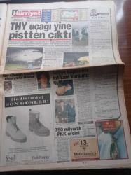 Hürriyet Gazetesi - 22 Mart 1995 - Sincan Eski Başkanı Aziz Gürsoy'un Şike İddiaları İhbar Kabul Edildi - Galatasaray'ın Yeni Kaptanı Bülent Korkmaz - Bayern Münih Ajax Maçı Hakemi Ahmet Çakar - Ünlü Seks Fantezileri - Madonna - Tina Turner - Julio Iglesias - Pınar Eliçe - Serbest Nevruz Sakin Geçti - Jandarma Asayiş Bölge Komutanı Hasan Kundakçı - 3 Bin PKK'lı Çemberde