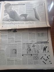Hürriyet Gazetesi - 15  Temmuz 1991 - Hoşgeldin Galatasaray - Tanju Çolak - Mustafa Denizli - Mesut Yılmaz'a Suikast Planı - Dev Sol Fransa'yı 7 Milyar Dolandırdı - Bush'u Korumada Şaşırtmada Taktiği - Turgut Özal'ın Yazlığında Köpekbalığı Korkusu - Süleyman Demirel - Ölüm Santralini Kapattırıyoruz