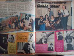 Ses Haftalık Aktüalite Sinema Tiyatro Müzik ve Gençlik Mecmuası Dergisi - 15 Mart 1975 - Sayı:11 - Atilla Kurtbaş - Muazzez Abacı - Ajda Pekkan - Adil Örs - Jale Binat - Yakup Ertunga - Nedret Cemil - İnci Ertüzün - Türkan Şoray - Susan George - Joan PAtrice - Britt Ekland - Robert Redford - Doğruol Giyim Reklamı - Abba Grubu - Carl Douglas - Ayten Alpman - Bülent Protest - Three Degrees - Onur Hürel - OMO Deterjan Reklamı - Penaten Çocuk Kremi Reklamı - Akbank Reklamı fotoğraf ve haberi - Dergi Tam Değildir Sadece 12 Sayfası Mevcuttur