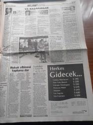 Hürriyet Gazetesi - 25 Ekim 1998 -  İstanbul Büyükşehir Belediye Başkanı Recep Tayyip Erdoğan İstifam Yakın - Tekvando'da Avrupa Şampiyonu Mert Tuncer -Beşiktaş Fenerbahçe Derbisi - Süleyman Seba'nın İstifası Cebinde - Cumhuriyetimizin 75. Yıl Kutlamaları - Nesim Malki Cinayeti - Aşkın Nur Yengi - AIDS Aşısı Maymunları Kurtardı - Gazinolar Coştu - Hülya Avşar - Emel - Muazzez Abacı - Çevre Bakanı İmren Aykut - Alkolizmin Geni Bulundu