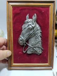 P85------ÇERÇEVELİ ALÜMİNYUM METAL DÖKÜM AT BAŞI