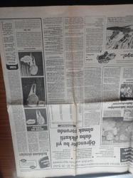 Hürriyet Gazetesi - 30 Ocak 1978 - Haydarpaşa Lisesi - Altın Küre Ödülleri Sahibini Buldu - Jane Fonda - Richard Burton - 1978 Arjantin Dünya Kupası - Beckenbauer - Fenerbahçe Başkanı Faruk Ilgaz - On Yıl Önce Uzaya Fırlatılan Ve Yaşlanan Uyduların Dünyaya Düşme Tehlikesi Var -  CHP Küçük Kurultayı Önce Asayiş İstedi - Kontrgerilla Konusunda İlginç İthamlar Başladı - Birleşik Amerika Başkanı Carter - Enerji ve Tabii Kaynaklar Bakanı Deniz Baykal - Ortak Pazar Bize Karşı Salça Savaşı Açtı