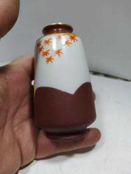 P7----MİNİ BOY JAPON PORSELEN VAZO