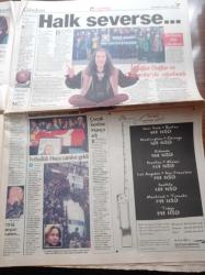 Hürriyet Gazetesi - 4 Şubat 1999 -  Fethullah Gülen Barış Manço'nun Cenazesine Geldi - Oğuz Aral - Atatürk Sertifikalı Tablo - Barış Manço'nun Ani Ölümü - Barış Manço Güz Yağmurları İle Göçtün Gittin Diyordu - Barış Manço'nun Cenazesinde İmam da Şarkısından Sözler Okudu- Barış Manço İçin Devlet Sanatçısı Unvanına Onay - Her Görüşmede Alaattin Çakıcı'yı Soyuyorlar - Hakan Şükür - Hasan Şaş