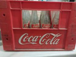 24 adet 250 ml Coca cola şişe ve kasası