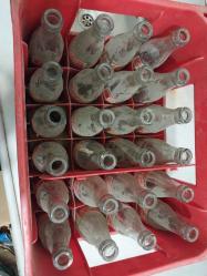 24 adet 250 ml Coca cola şişe ve kasası