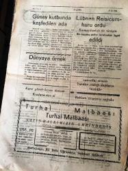 AMASYA  DEMOKRAT ŞEHİR YEREL TAŞRA BASINI  -AMASYA  DEMOKRAT ŞEHİR YEREL TAŞRA BASINI  - 30 MAYIS 1958- YIL :1 SAYI :268- Fransız bom bar duman uçakları Ramada bölgesini  ateş altına aldı -İstanbul 'un Fethinin Yıldönümünde - Bir Uçak Kazası - Denizli de güçsüzler yurdu  kuruluyor - Güney kutbunda keşfedilen ada - Dünyaya örnek -  Lübnan Reisicumhuru Ordu Kumandanlığı İle Görüştü -