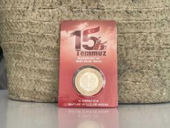 2016 15 Temmuz Şehit ve Gazileri Anısına Hatıra 1 Türk Lirası (TL) Bimetal  (Özel Kapamasında)