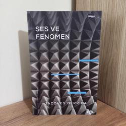SES VE FENOMEN Jacques Derrida