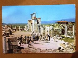 ŞEHİR KARTPOSTALI, TARİHİ AZİZ YOHANNES BAZİLİKASI İZMİR SELÇUK, ARKASI YAZILMAMIŞ, RENKLİ, 11 X 15 CM EBADINDA - 1940'LAR, 1950'LER, 1960'LAR, 1970'LER 1980'LER