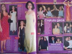 Hafta Sonu Sosyete ve Magazin Dergisi - 16 Mayıs 2001 - Sayı 20 - Türkan Şoray - Kadir İnanır - Revan Sadıkoğlu - Hande Demir- Serhat Soysal - İrem Gören - Ayşe Soysal - Mustafa Taviloğlu - Nezahat Taviloğlu - Ayşe Azizoğlu - Nilgün Dumanlı - Rukiye Gazioğlu - İbrahim Tatlıses - Sibel Can - Hülya Avşar - Reha Muhtar - Harika Avcı - Seda Sayan - Kenan İmirzalıoğlu - Muazzez Ersoy - Dursun Karadağ - Defne Samyeli - Sevim Emre - Orhan Gencebay - Petek Dinçö - Ece Erken - Esra Ceyhan - Mehmet Ali Erbil - Kenan Işık - Gülben Ergen - Reha Muhtar - Yılmaz Erdoğan - Öykü Serter - Şenay Akay - Eylem Şenkal - Melis Ersoy - Simla Türker - Merih Turan - Müjde Tezcan - Nilüfer Gazioğlu - Şebnem Pendek - Gökhan İleri - Aydan Kerestecioğlu - Ornella Lohner - Berna Gürel - Mehmet Tuna - Semra Tümen - Alev Komili - Nokia 8210 Telefon Reklamı fotoğraf ve haberi - Dergi Tam Değildir Sadece 16 Sayfası Mevcuttur-