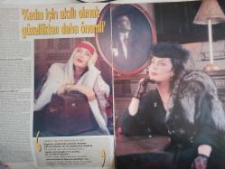 Şamdan Magazin Dergisi - 27 Aralık 1998 - Türkan Şoray - Arpaş Altın Reklamı - Braun Ev Aletleri Reklamı - Hiçbir Zaman Özgür Olamadım haberi - Sema Denker - Kadın İçin Akıllı Olmak Güzellikten Daha Önemli haberi - Mehmet Ali Erbil - Sibel Ceylan fotoğraf ve haberi - Dergi Tam Değildir Sadece 10 Sayfası Mevcuttur