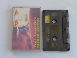 Neşe Karaböcek – Yağmur Ağlıyor - Kaset