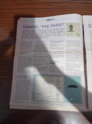 Radikal Tasarım Gazetesi - 27 Eylül 2009 - Sayı 9 - ETMK İstanbul Şube Başkanı Sertaç Ersayın - Bu Bauhaus Bildiğiniz Gibi Değil - Kopenhag Tasarım Haftası - Tuvalet Kağıdıyla Nereye Kadar - Türk Tasarım Danışma Konseyi - Şangay'ın 2010'u  Başka - Gaudi'nin Barcelonası'nda Mimarlık Festivali