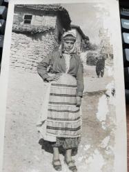 Efemera - Yöresel giysili yörük kızı 1960 - kitantik - kitaLog