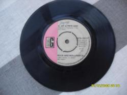 7 adet 45’lik YABANCI Plak toplam:1320.-TL