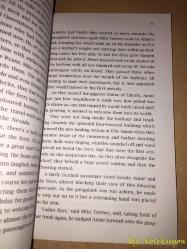 First In Line For America Annie Moore - Eithne Loughrey - Mercier Press - İngilizce Kitap (Amerika İçin İlk Sırada Annie Moore)