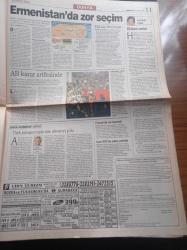 Yeni Yüzyıl Gazetesi - 16 Mart 1998 - Erden Kıral Öfkeli - Murat Göğebakan - Frankofoni Günleri Başlıyor - Bill Clinton İsyanın Eşiğinde - Ordu'dan Sert Tepki - Krizdeki İki Sıcak Nokta Türban Eylemleri Ve Fethullah Gülen - Ermeni Patriği Karekin Kazancıyan Toprağa Verildi - Seksi Siyah Naomi Campbell - Refah Partisi'nden Trilyonluk Vurgun - Hükümlü Kadın Gönül Duman Savcı Necati Özdemir İle Seks Yaptım