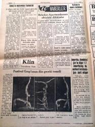 ZONGULDAK  KÜÇÜK GAZETE YEREL TAŞRA  BASINI -    5 KASIM 1955 YIL :4 SAYI :615- Reisicumhurumuz şerefine Amman da tertip edilen   askeri  tatbikat--Valimizin  dünkü  tetkikleri -Mebuslarımız Karabük 'te - -Başvekilimizin  Yurt Gezisi - İsrail 'in  silah  talebi karşısında Amerikan Siyasetinde  Bir Değişiklik Yok -   Amaç  'ın Mukavelesi  Feshedildi ---İç Haberler - Belediye Apartmanlarının  Altındaki Dükkanlar -  Amerika  ,Komünist Çin 'in  diğer 17 Amerikalıyı  da Serbest  Bırakacağını  Ümit Ediyor --Dış  Haberler : Birleşik  Amerika Senatörleri  Seylab Felaketzedelerine    Yardım  İnceliyor - -Buğday fiyatlarında hakkında  Hindistan 'nın  yeni teklifi - Hindistan da balıkçılık kalkındırılıyor - KEHANET  Alman basınından çeviren  :ALİ Ülkü -