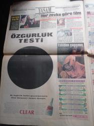 Posta Gazetesi - 21 Nisan 1995 - Sarp Kuray Vuruldu - Amerika Ve Japonya Dinci Terörle Sarsıldı - Muazzez Ersoy-  Trabzonsporlu Yıldız Abdullah Ercan Torinoya - Fatih Terim - Galatasaray'da Ajax Sevinci - Selim Edes ile Eşi ABD'ye Kaçtı - Ahmet Özal'a Vız Gelen Yasak Kararı - Türkiye'nin En Zengin Kızı Elif Dürüst Gelin Oluyor - Yıldırım Mayruk - Berna Yılmaz - Ferruh İlter