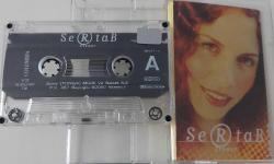 SERTAB ERENER'İN VUR YÜREĞİM-MAKBER İSİMLİ KASETİ ORİJİNAL FOTOĞRAFLARI İLE BANDRÖLLÜ NADİRDİR