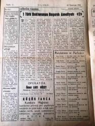 MERSİN SİLİFKE GAZETESİ YEREL TAŞRA BASINI -27 Temmuz 1962 -SAYI :973-179-Arazi Kadostro  Umum Müdürlüğünün Nazarı Dikkatine -Türkiye de ki Türkistanlı Türk Gençlerinin Cumhuriyet  Senatosu Başkanlığına Müracaatları -Gökbelen Yolundaki  Kaza- Firari katil yakalanamadı - 1 Türk Doktorunun Başarılı  Ameliyatı -Operatör   Ömer Lutfi  Güney -Burçlarınız ve Falınız  -Ömer  Hayyam 'dan Rübailer -  Sanat  : Çocuklar  Bakıyorlar  Ziya Osman Saba - Galatasaray  Metin 'i nihayet  transfer etti-  İçel  'de  transfer faaliyeti  devam ediyor - Türk  Yatçıları  Dokuzuncu  oldu