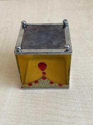 ESKİLERDEN CAM MUMLUK CAM KUTU