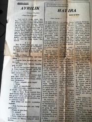 ŞANLI URFA YENİ URFA  GAZETESİ YEREL TAŞRA BASINI  -14 Ağustos 1965 Yıl :13 SAYI :1000-  Valimizin Yol Faaliyetleri - Köşe Başları Mikrop Yatağı  -Elektrik  ve  su sıkıntısı ile ilgili  makamlara  telle şikayet edildi - Caddeler  asfaltlanıyor -   Orhan Apaydın   CHP 'ye Girdi  Ayrılık  Günay Taylan  -Hatıra  Müslüm Çurğatay - Gençlik  Sayfası  :  İstanbul Sokakları   M.Emin  Fırat   -Sevgili  A. Fazıl Döğücü -  Puppo  Sandro Ankara da  Futbolcu  seçecek -