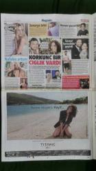 Hürriyet Gazete 16 Temmuz 2016 Darbeye Geçit Yok,17 Polis Şehit,Hulusi Akar,Erol Olçak,Hwang Kyo-Ahn,Eliana Paco,Mahmut Uslu,Gökhan Gönül,Martin Skrtel,Recep Tayyip Erdoğan,Arda Turan,Fatih Terim,Lionel Messi,Neymar JR,Jose Mourinho,Samuel Eto,Kolo Toure,Jan Olde Riekerink,Erdal Torunoğulları,Sergey Lavrov,François Hollande,Mesut Toprak,Halk Sokağa Döküldü,Binali Yıldırım,Kemal Kılıçdaroğlu,Devlet Bahçeli,Tarkan,Pınar Dilek,Candan Erçetin,Ata Demirer,Onur Büyüktopçu,Ebru Kara,Günay Musayeva,Meryem Uzerli,Tolga Karel,Efkan Ala,Mehmet Şimşek,Sign Of The City Awards - Titanic Hotel - Tura Turizm - Audi Reklamı