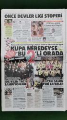 Hürriyet Gazete 9 Ekim 2016 Tarihi Geçiş,Alicia Vikander,Uğur Koşar,Berrak Tüzünataç,Prof.İlber Ortaylı,Son Kral 2.Simeon,Donald Trump,Razi Canikli,Binali Yıldırım,Recep Tayyip Erdoğan,Ayşe Arman,Halit Ergenç,Heimir Hallgrimsson,Emre Mor,Gylfi Sigurdsson,Muharrem Usta,Mahmut Uslu,Hakan Kadir Balta,Aurelien Chedjou,Vakıfbank Voleybol Takımı,Eczacıbaşı Voleybol Takımı,Adriano,Kemal Kılıçdaroğlu,Veli Ağbaba,Ayşe Kulin,Fethullah Gülen,Mehmet Baransu,Yekta Saraç,Bekir Bozdağ,Oya Okar,Şevket Çoruh,Halit Ergenç,Eva Herzigova,Burak Öymen,Şok Market - Fiat - Arçelik Reklamı