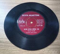 BEDİA AKARTÜRK-ŞEN OLA DÜĞÜN- İLK DÖNEMLER
