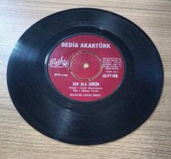 BEDİA AKARTÜRK-ŞEN OLA DÜĞÜN- İLK DÖNEMLER