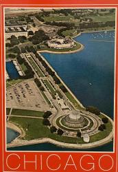 Chicago,ŞEHİR KARTPOSTALI-ABD/MICHIGAN GÖLÜ KIYISI GÜNDÜZ GÖRÜNTÜSÜ,ARKASINA YAZILMIŞ,RENKLİ, 11 X 15 CM EBADINDA - 1950'LER, 1960'LAR, 1970'LER, 1980'LER