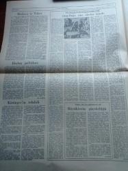 Yeni Ortam Gazetesi - 14 Ekim 1973 - Kemal Bisalman - İlhami Soysal - Mustafa Ekmekçi - Oya Baydar - Ender Kamil Boyacı - İsmail Necati - Hasan Tahsin Anıtı - Turgenyev'in Önemli Romanı Devrim Öncesi Yayımlanıyor - Ahmet Telli - Dostlar Tiyatrosu 5. Yılını Kutluyor - Demokrasi İçin Sandık Başına - Suriye Birlikleri İsrail Saldırısını Durdurdu - Türkiye'de Bulunan Atilla Karaosmanoğlu Oy Veremiyor - Sol Yayınları Sahibi Muzaffer Erdost 7.5 Yıla Mahkum Oldu