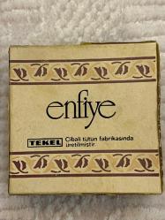 1950 ENFİYE KUTUSUNDA ACILMAMIŞ DOLU TOZ ENFİYE 50 GRAM CİBALİ TÜTÜN FABRİKASINDA ÜRETİLMİŞDİR TEKEL KARTON KUTU ÇİL