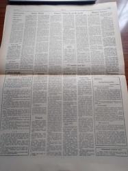 Yeni Ortam Gazetesi - 4 Ekim 1973 - Kemal Bisalman - İlhami Soysal - Tektaş Ağaoğlu - Mustafa Ekmekçi - Oya Baydar - Feyzi Yüksel - Hasan İzzettin Dinamo - Bir Demet Menekşe'nin Galasına Kartal Tibet Ve Kadir İnanır Katıldı - Türkiye Barolar Birliği Genel Başkanı Profesör Faruk Erem - Bülent Ecevit - Milli Selamet Partisi Genel Başkanı Süleyman Arif Emre - Türkiye İşçi Partisi