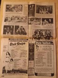 Şey Haftalık Magazin ve Siyasi Aktüalite Gazetesi önlü arkalı 4 sayfa Kemal-Nazlı Ilıcak-Teoman Örberk-Seniha-Burhan Arpat-Necmi Rıza Ahısman-Metin Akpınar-Nadir-Berrin Nadi-Vehbi Koç-Nevzat Ayaz-Belkıs-Erol Sapancı-Güngör-Metin Sipahioğlu-Engin-Ömer İnönü-Ayhan Tezcan-Gülderen Koşar-Bedreddin Dalan-Mustafa Koçaş-Orhan Aydemir-Yıldırım Mayruk-Zeynep Özal-Aslı Behlil-Zeynep Fadıllıoğlu-Şule Çavuşoğlu-Kudret Süzer-Ahmet Aydın-Nihal Dayıoğlu-Mine-Osman Kalyoncu-Deniz Kuvvetlerini Güçlendirme Vakfı-İnayet-Sezai Kurdoğlu-Mine Perzentil7-Üzeyir Garih-Mükerrem Taşçıoğlu-Nevzat Ayaz-Erdoğan-Tülin Demirören-Mustafa-Mine Pakoğlu-Okşan-Mehmet Tecer-Aysel Soysal-Hayko-Gönül Talu-Füsun Özcan-Nuri Cerrahoğlu-Erol Kaynar-Ayten Erdağ-Osman Lakay-Şükrü Keklioğlu-Tekin Tanaçan-Mine Baykal-Halil Fırat'ı 36*56cm